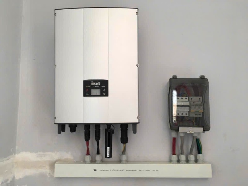 Inverter hòa lưới INVT và tủ điện