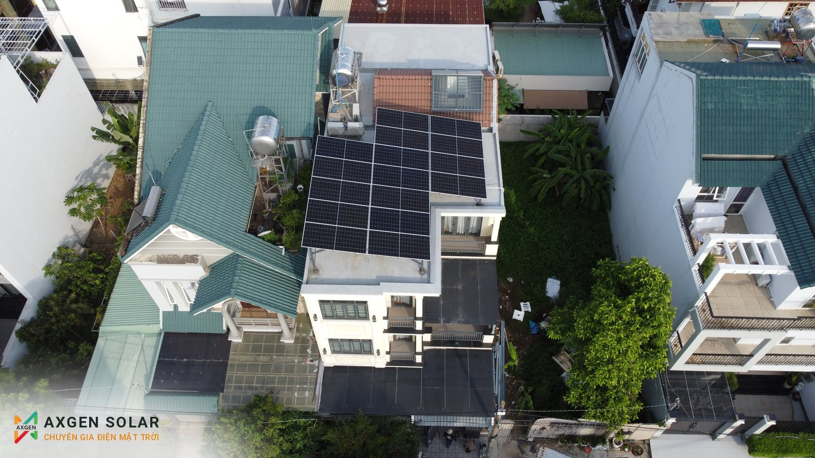 Nhà anh Dũng, Thủ Đức – 10,08 kWp + pin 30 kWh – ảnh flycam 3