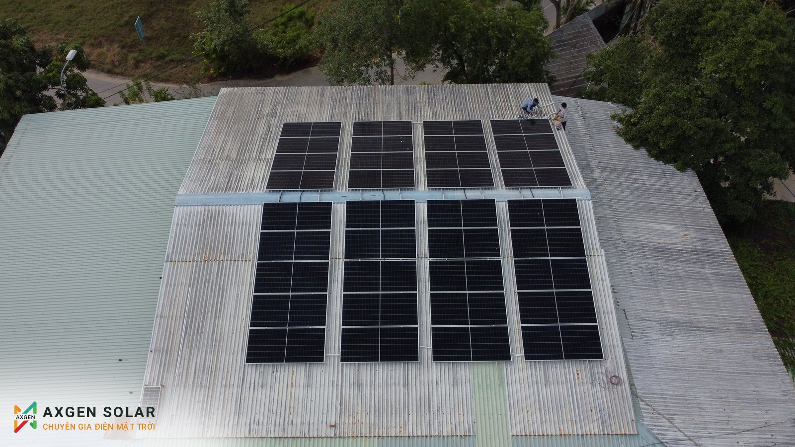 Nhà anh Phong, Củ Chi – 23,94 kWp + pin 60 kWh – ảnh flycam 1